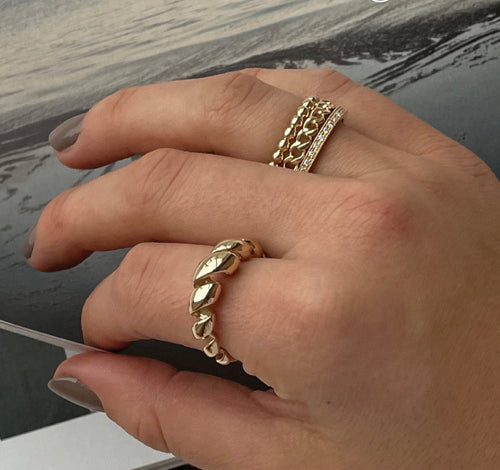 Mads Z POETRY PANZER ring i 14 kt. guld