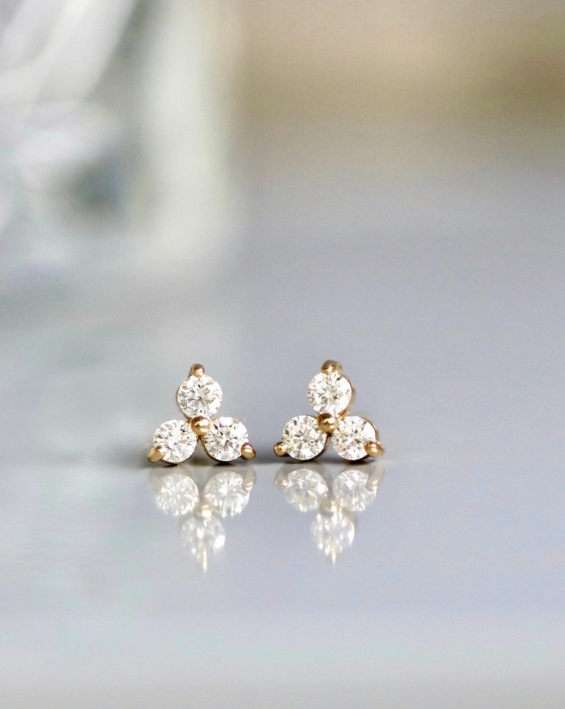 Ro Copenhagen - Fryd Diamant ørestik L i 18kt Rødguld