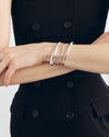På model: Georg Jensen Mercy stor twist armring i sølv